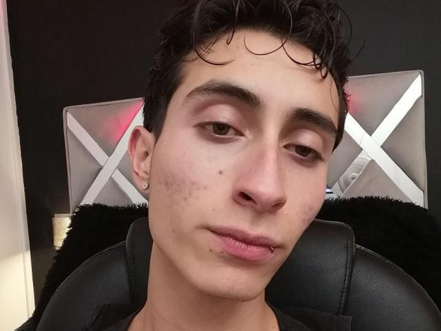 IthanSkin - Live sex cam - 28546625