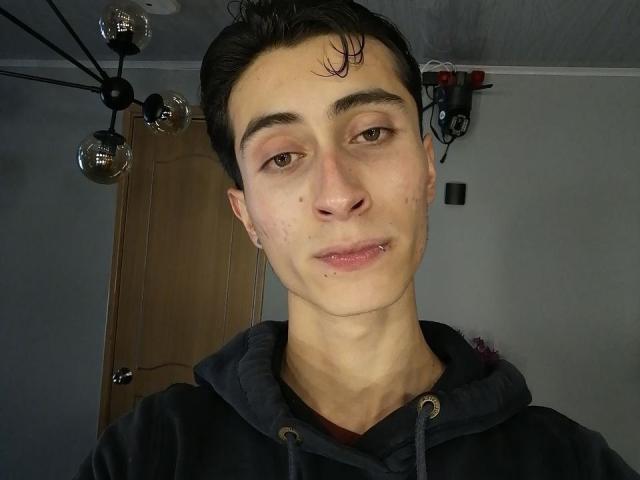 IthanSkin - Live sex cam - 28546637