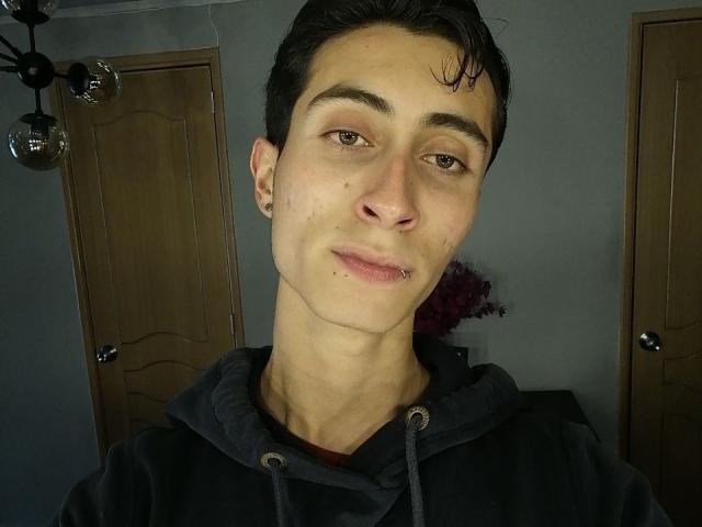 IthanSkin - Live sex cam - 28546646