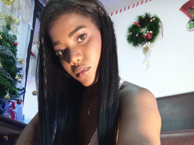 Caylin - Live sex cam - 28547369