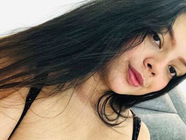 ViolettaRouse - Live sexe cam - 28547678