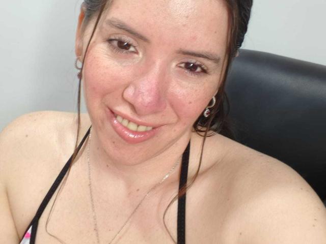 CoffeeCaress - Live porn &amp; sex cam - 28550711