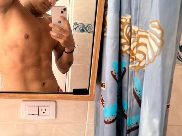 JamessHott - Live porn &amp; sex cam - 28551605