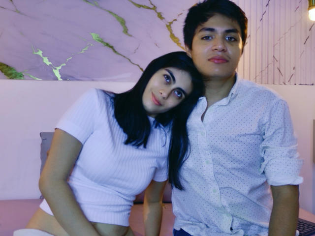 SofiNdLogan - Live sex cam - 28552310