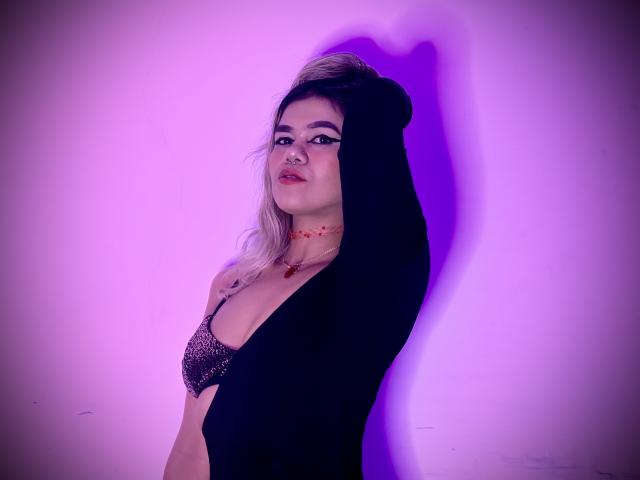 TarahDustin - Sexe cam en vivo - 28552961