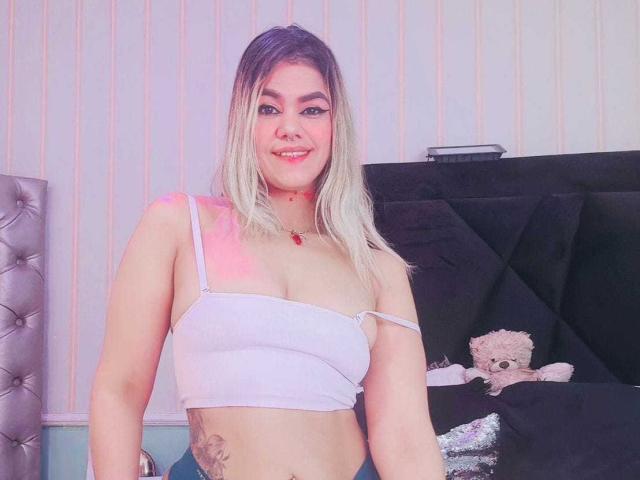 TarahDustin - Porno na żywo i seks kamera - 28553606
