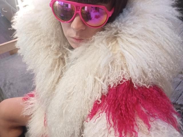 OrianaLaFrancaise - Live sex cam - 28554359