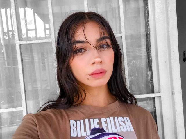 KatherinJohns - Live Sex Cam - 28555100