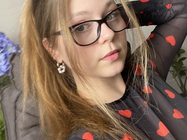 KarKutie - Live sex cam - 28555394