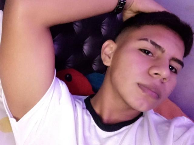 RichiiHott - Live porn &amp; sex cam - 28558103
