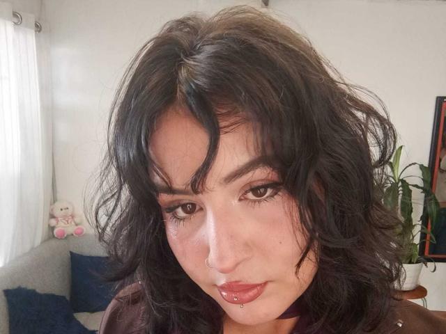 MiaAndDemian - Live sex cam - 28558757