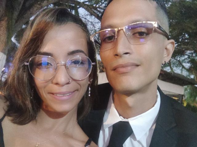 AlejoyMaria - Live Sex Cam - 28563149