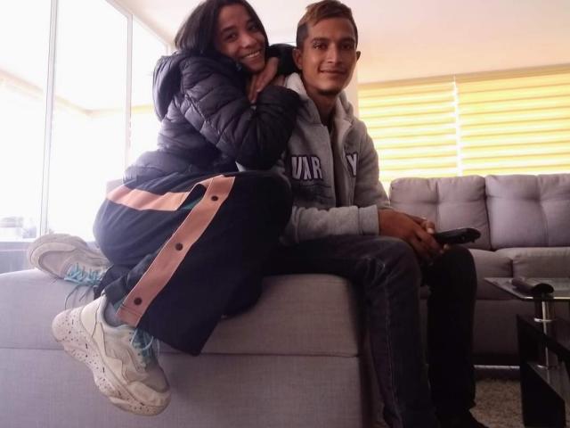 AlejoyMaria - Sexe cam en vivo - 28563263