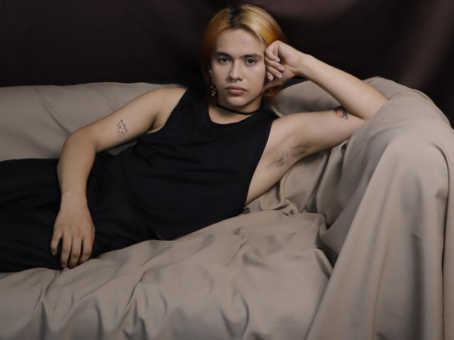 BenjiVampire - Live sexe cam - 28569911