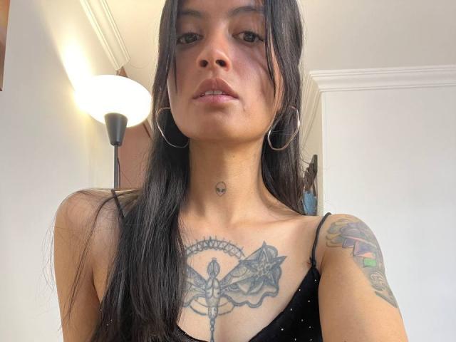 NiaWhitee - Sexe cam en vivo - 28570826