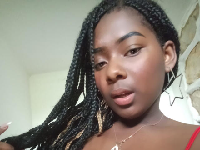 KarinaFlowers - сексуальная веб-камера в реальном времени - 28572752