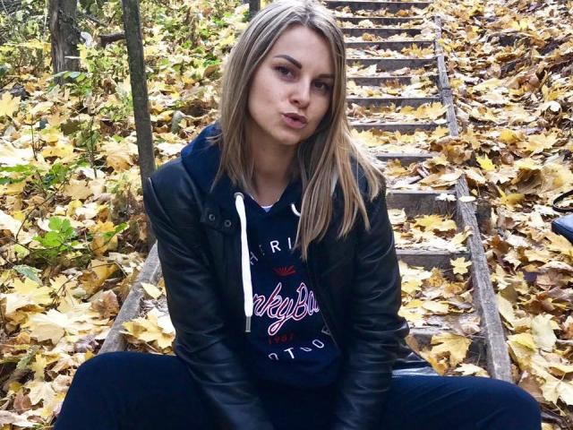 BelleLisaG - Live sex cam - 28573331