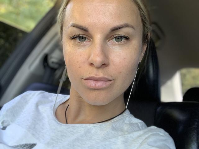 BelleLisaG - Live porn &amp; sex cam - 28573688