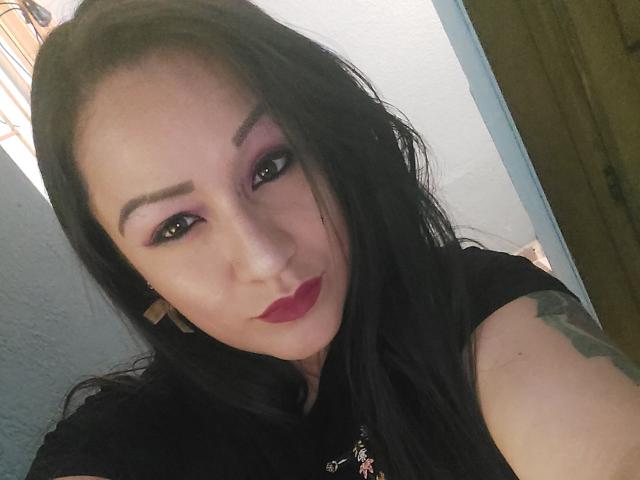 LucianaDia - сексуальная веб-камера в реальном времени - 28575476