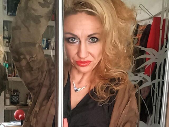 LilaniLoverX - Live porn &amp; sex cam - 28580990