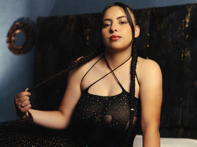 IssabelleHarper - Live sex cam - 28584407