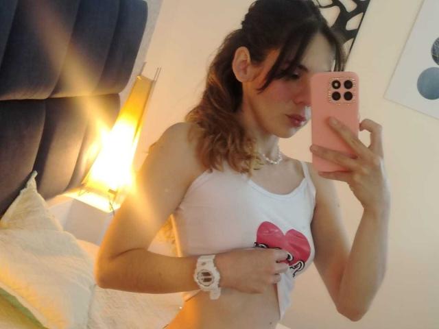 LindaPerez - Live porn &amp; sex cam - 28586180