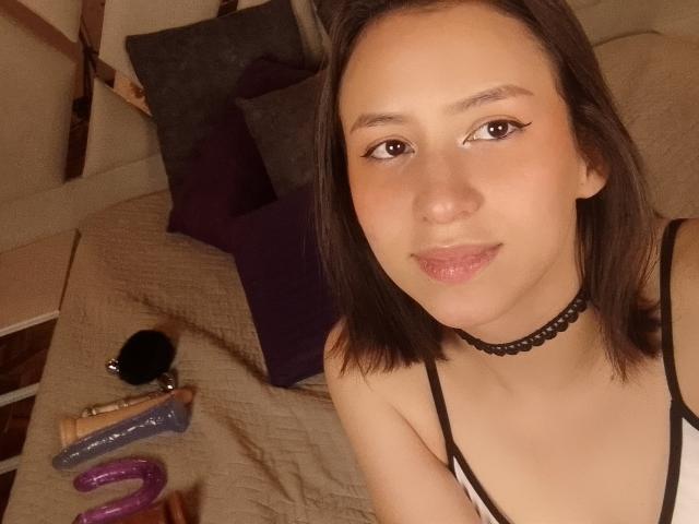 EmmaBroosh - Sexe cam en vivo - 28586201