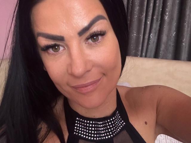 AndraD - Live porn &amp; sex cam - 28587887