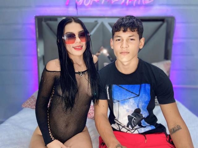 SweetCoupple - Live sex cam - 28593215