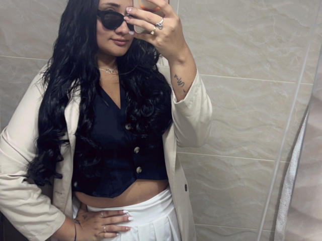 ElyRoss - Live sex cam - 28594763