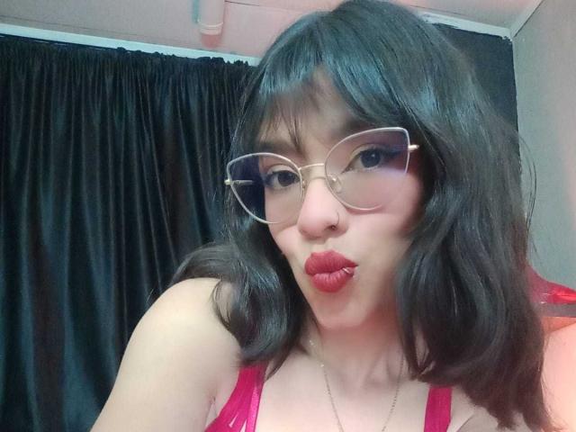 AvaXLusty - Élő pornó és szexkamera - 28598429