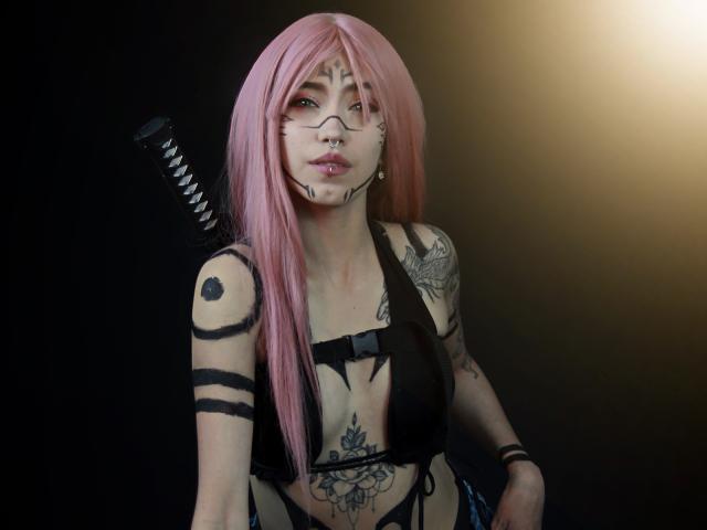 OliviaMonroee - Sexe cam en vivo - 28599656
