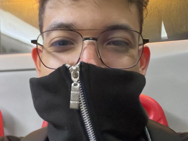 MiloJhones - Sexe cam en vivo - 28607846