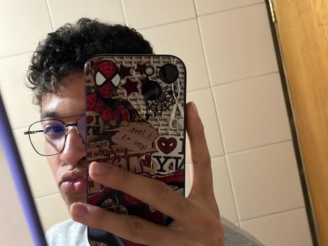 MiloJhones - Live sexe cam - 28607849