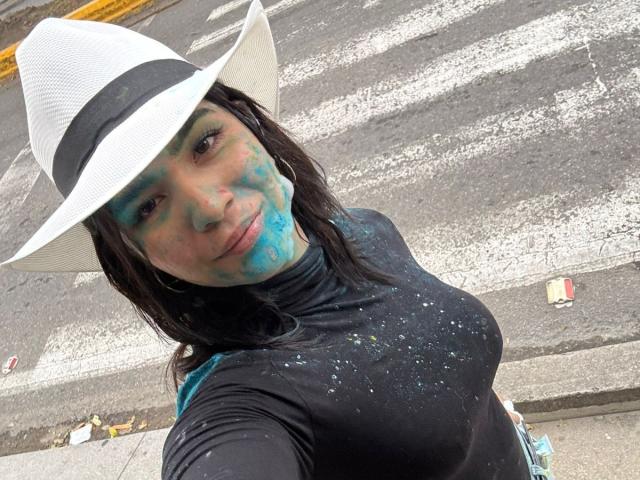 ScarlletZhen - Live sex cam - 28609751