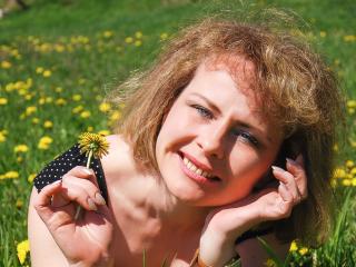 SunnySoul-hot Live Chat on XLoveCam