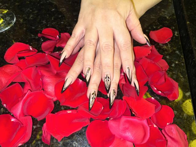 VanesaMoka - Live porn &amp; sex cam - 28612985