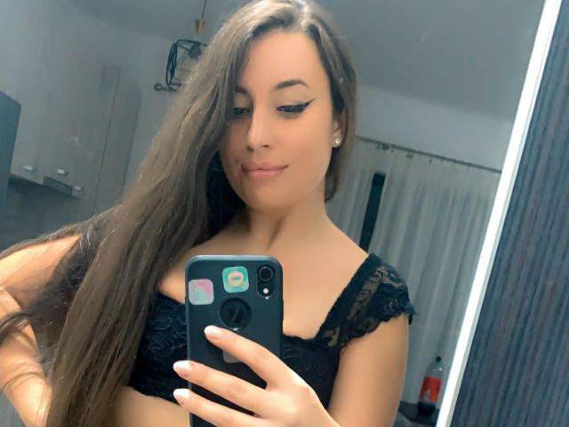 CellineStarX - Live sex cam - 28613465