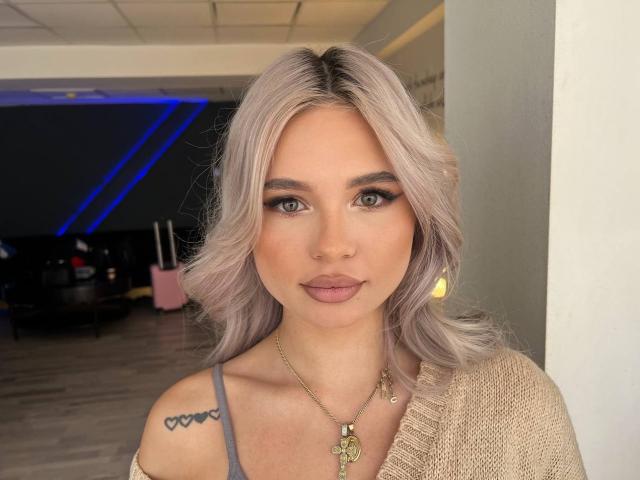 JessyyBelle - Live sexe cam - 28614569