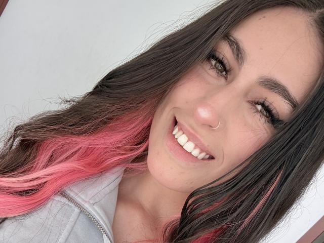 JazzeRusot - Live porn &amp; sex cam - 28614848