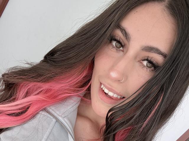 JazzeRusot - Live porn &amp; sex cam - 28614851