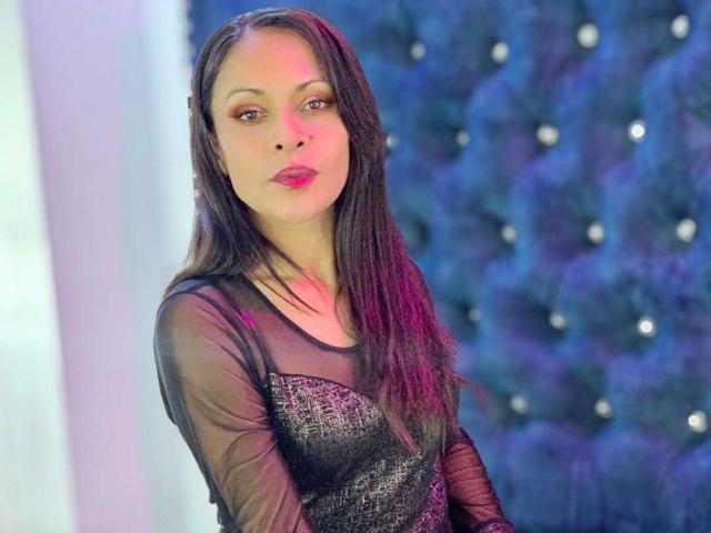 VeloraNight - Live sex cam - 28616939