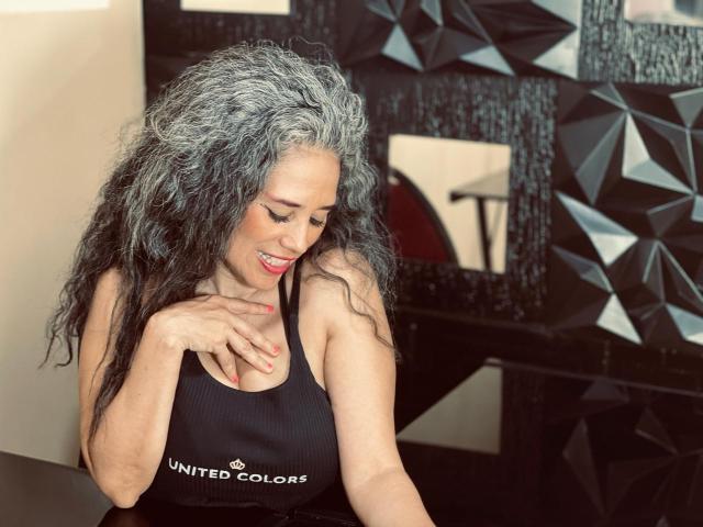 CuteMatureSassy - Sexe cam en vivo - 28619882