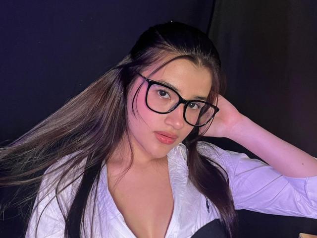 IrisBlair - Live porn &amp; sex cam - 28621445