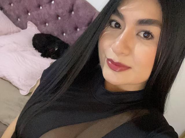 MiaDuboisX - Live sex cam - 28622873