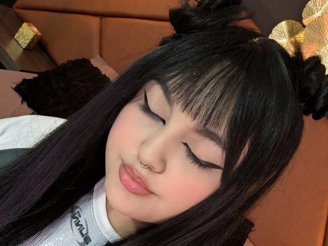 MarlaBriar - Live porn &amp; sex cam - 28631792