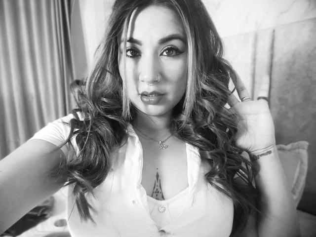 LarissaMiller - Live porn &amp; sex cam - 28632326