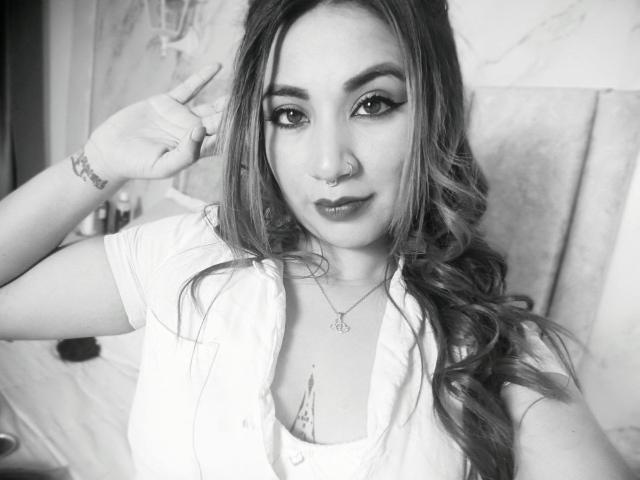 LarissaMiller - Live porn &amp; sex cam - 28632332