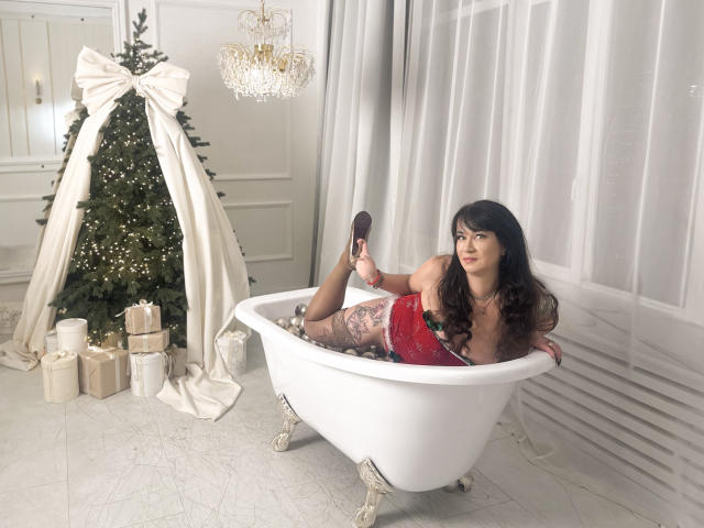 CharlotteFlori - Live sexe cam - 28633805