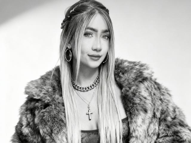 VictoriiaGrey - Live sexe cam - 28635059